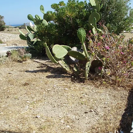 Appart hôtel Helena's Manganari