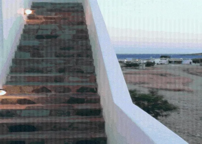 Helena's 3* Manganari