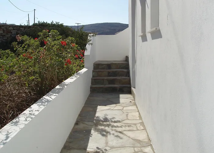 Appart hôtel Helena's Manganari