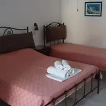 Helena's Μαγγανάρι