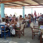 Ξενοδοχείο με διαμερίσματα Helena's Μαγγανάρι