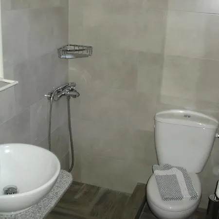 Helena's Hotel apartamentowy 3*