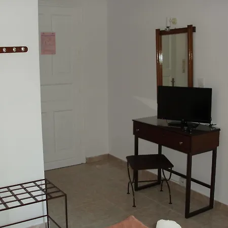 Hotel apartamentowy Helena's 3*