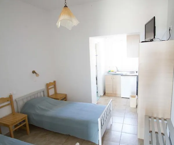 Aparthotel Helena's 3*